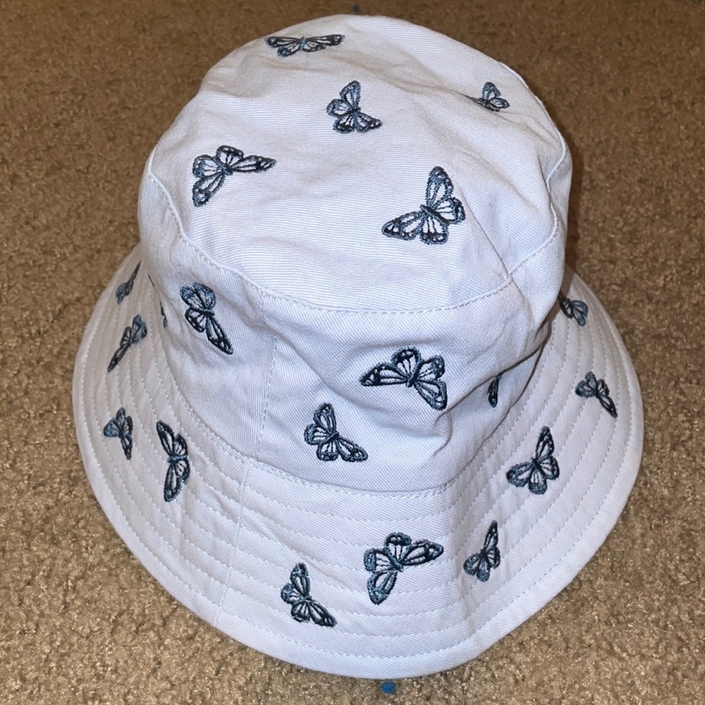 Butterfly bucket hat
